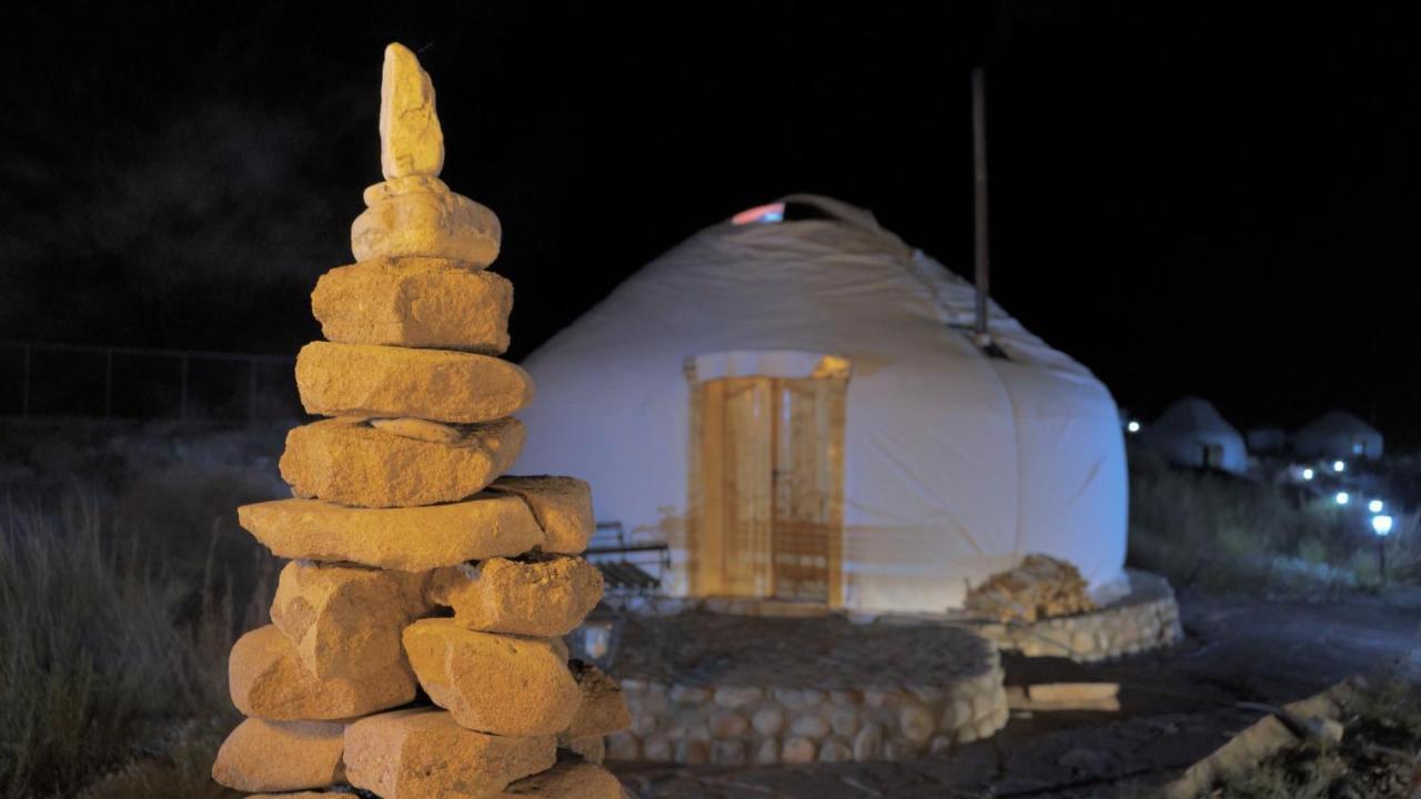 Ak-Tengir Yurt Resort Tossor المظهر الخارجي الصورة